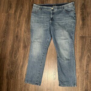 Lee Straight Leg MidRise Flex Motion Jean - 24L